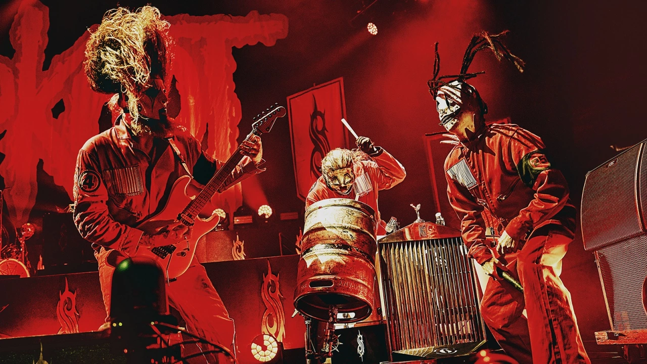 SLIPKNOT_MSD4666_thetinfolilbiter-CROP.jpg